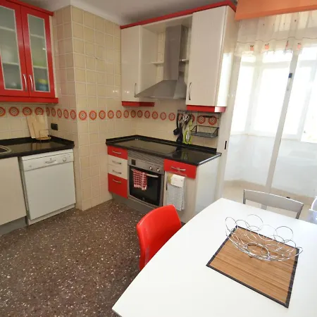 דירה Salourhin By Interhome סאלו